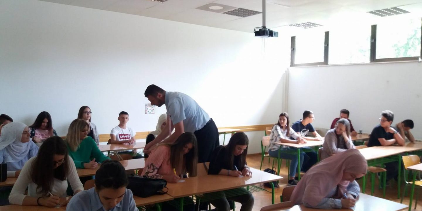 NATJECANJE ZA SREDNJOŠKOLCE IZ POZNAVANJA ŽIVOTOPISA MUHAMMEDA A.S.